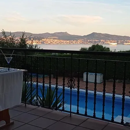 Itxi Y Jamin - Chalet Con Vistas A La Ria De Vigo Holiday home